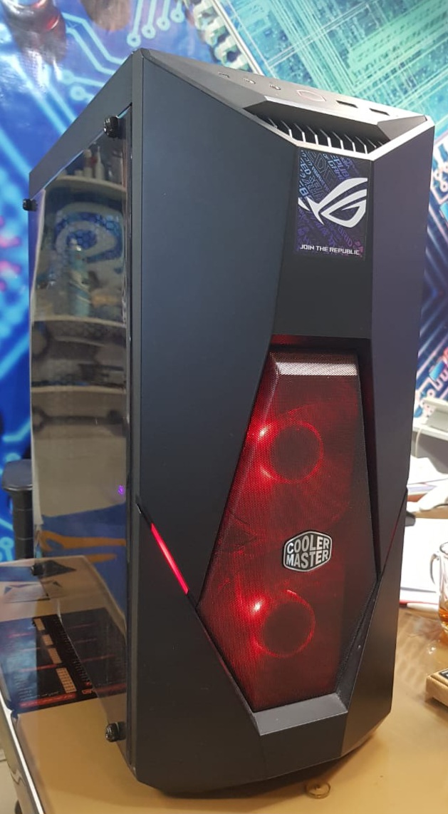 کامپیوتر گیمینگ در حد نو mb:z790/i7/16gig/1tb/256 ssd